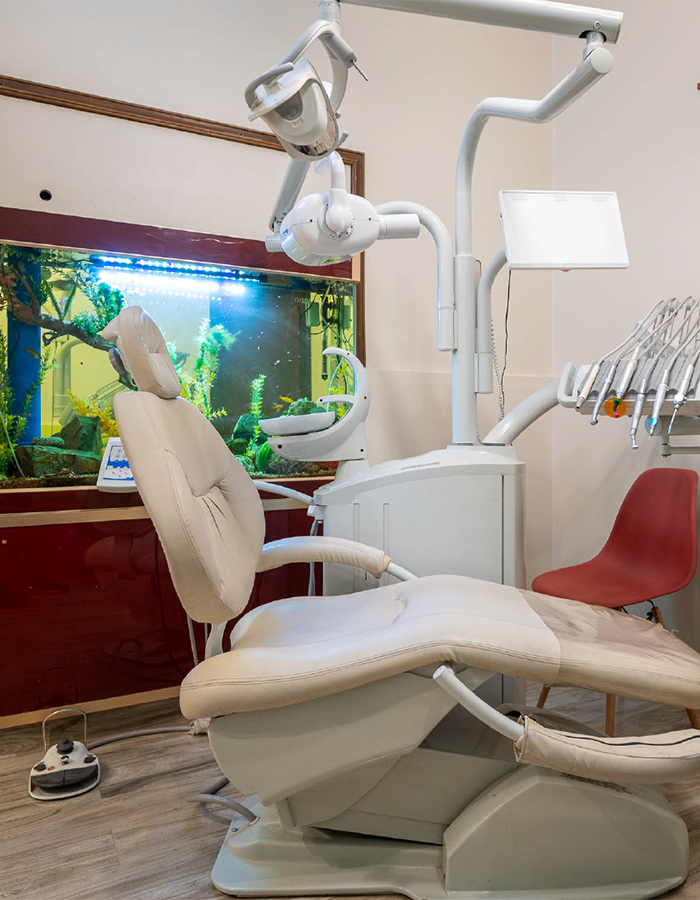 Implantología, Rehabilitación dental, Limpieza dental, Operatoria dental, Endodoncia mecanizada, Ortopedia y ortodoncia, Estética dental en Bahía Blanca - Consultorio odontológico privado.